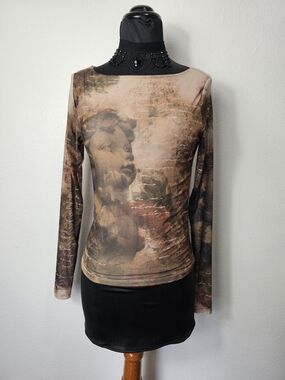 Euro Aesthetic Mesh Top